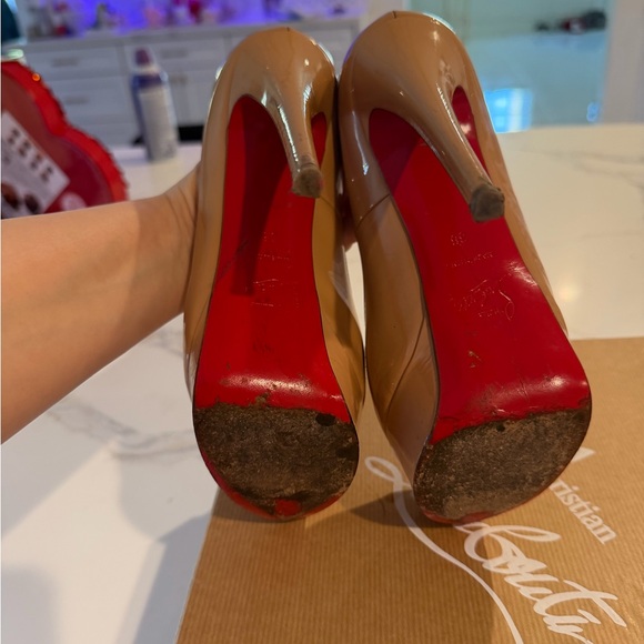 Christian Louboutin Elegant Tan Peep-Toe Heels